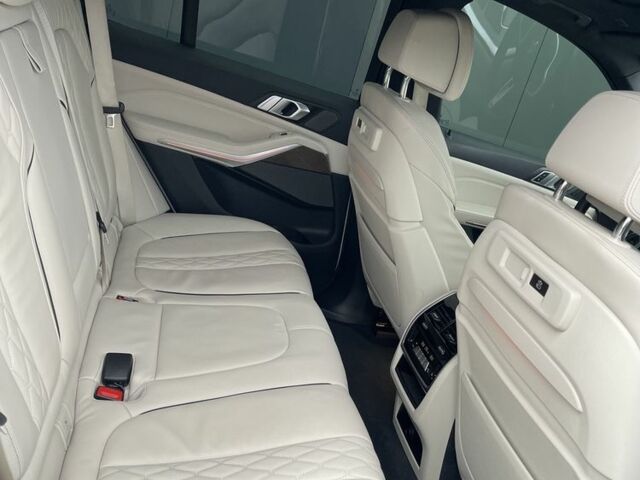 Білий БМВ Х5, об'ємом двигуна 3 л та пробігом 150 тис. км за 64000 $, фото 17 на Automoto.ua