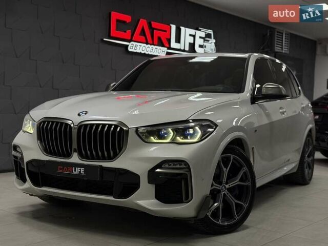 Белый БМВ Х5, объемом двигателя 4.39 л и пробегом 166 тыс. км за 55500 $, фото 1 на Automoto.ua