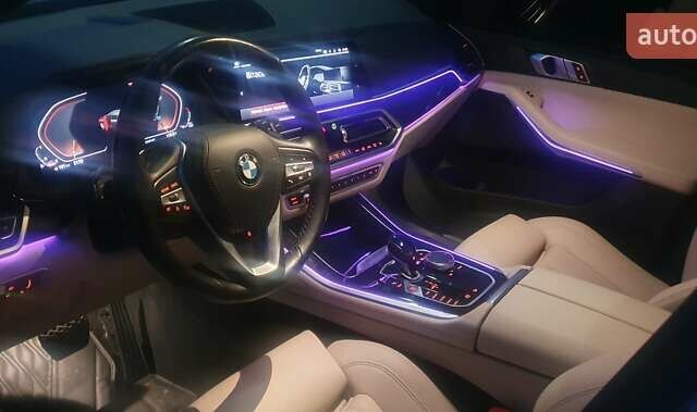 Білий БМВ Х5, об'ємом двигуна 3 л та пробігом 54 тис. км за 52500 $, фото 5 на Automoto.ua