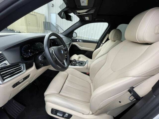 Белый БМВ Х5, объемом двигателя 3 л и пробегом 61 тыс. км за 36000 $, фото 9 на Automoto.ua