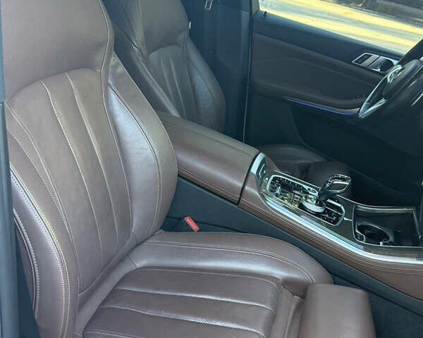 Білий БМВ Х5, об'ємом двигуна 2.99 л та пробігом 170 тис. км за 58499 $, фото 17 на Automoto.ua