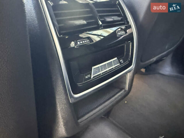 Белый БМВ Х5, объемом двигателя 3 л и пробегом 93 тыс. км за 55000 $, фото 6 на Automoto.ua