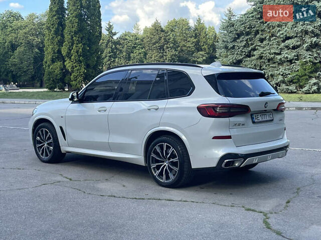 Белый БМВ Х5, объемом двигателя 3 л и пробегом 162 тыс. км за 59000 $, фото 8 на Automoto.ua