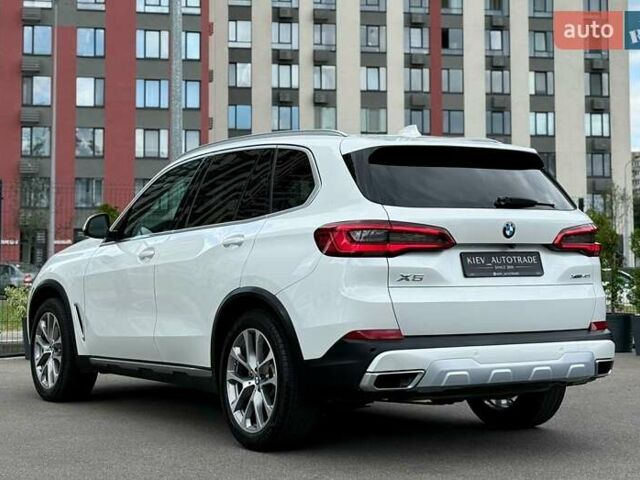 Белый БМВ Х5, объемом двигателя 3 л и пробегом 92 тыс. км за 47900 $, фото 9 на Automoto.ua