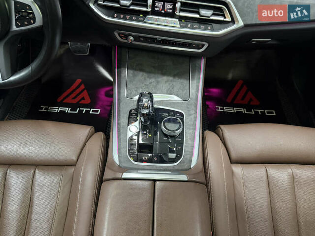 Белый БМВ Х5, объемом двигателя 2.99 л и пробегом 61 тыс. км за 69500 $, фото 27 на Automoto.ua