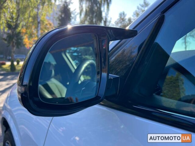 Білий БМВ Х5, об'ємом двигуна 3 л та пробігом 73 тис. км за 62000 $, фото 19 на Automoto.ua