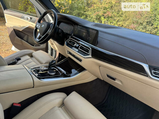 Белый БМВ Х5, объемом двигателя 3 л и пробегом 110 тыс. км за 52000 $, фото 12 на Automoto.ua