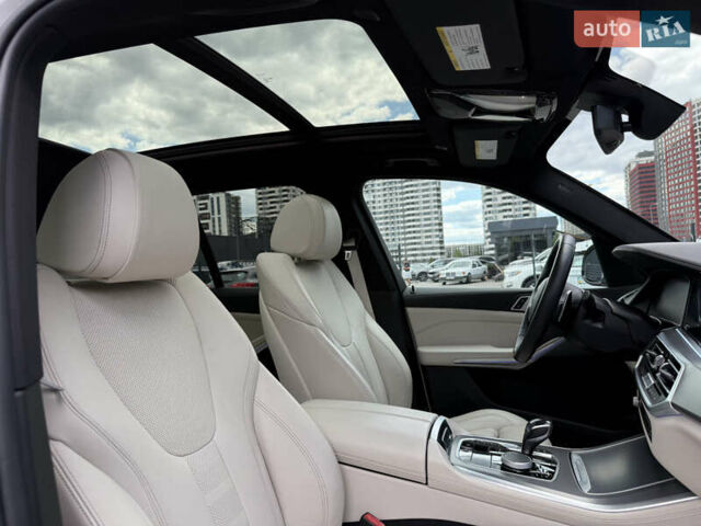 Белый БМВ Х5, объемом двигателя 3 л и пробегом 92 тыс. км за 47900 $, фото 48 на Automoto.ua