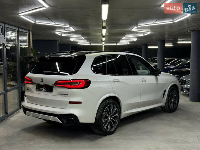 Белый БМВ Х5, объемом двигателя 2.99 л и пробегом 61 тыс. км за 69500 $, фото 13 на Automoto.ua