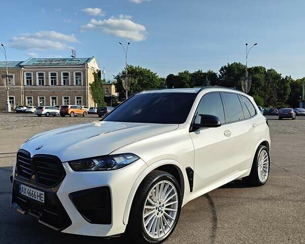 Белый БМВ Х5, объемом двигателя 3 л и пробегом 102 тыс. км за 53000 $, фото 3 на Automoto.ua