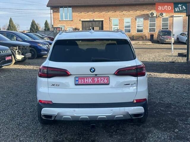 Белый БМВ Х5, объемом двигателя 3 л и пробегом 117 тыс. км за 37900 $, фото 5 на Automoto.ua