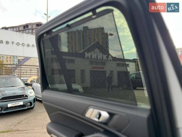 Белый БМВ Х5, объемом двигателя 3 л и пробегом 117 тыс. км за 59900 $, фото 37 на Automoto.ua