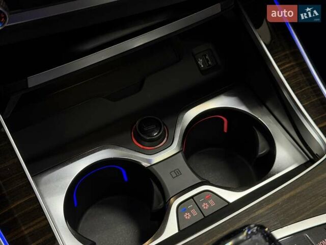 Белый БМВ Х5, объемом двигателя 4.39 л и пробегом 166 тыс. км за 55500 $, фото 39 на Automoto.ua