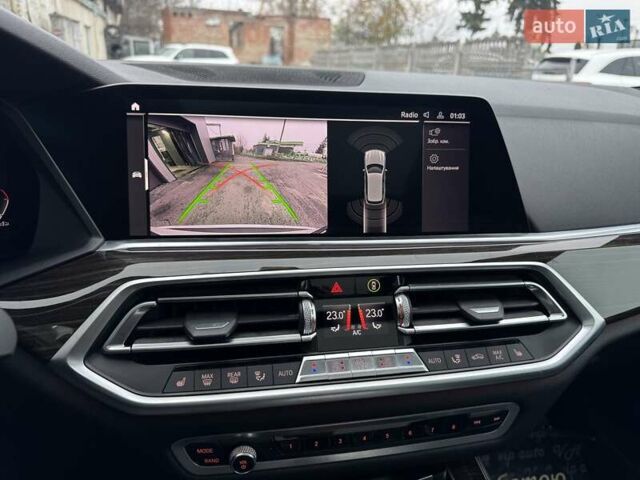 Белый БМВ Х5, объемом двигателя 3 л и пробегом 62 тыс. км за 50900 $, фото 84 на Automoto.ua