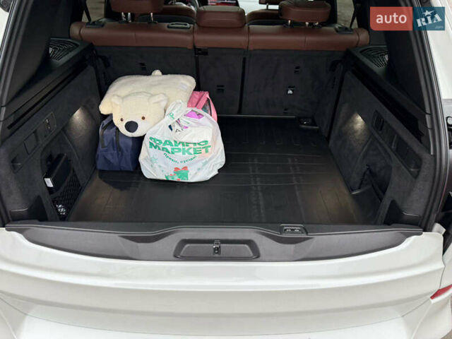 Белый БМВ Х5, объемом двигателя 2.99 л и пробегом 141 тыс. км за 64900 $, фото 20 на Automoto.ua