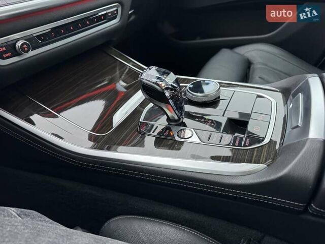 Белый БМВ Х5, объемом двигателя 3 л и пробегом 62 тыс. км за 50900 $, фото 117 на Automoto.ua