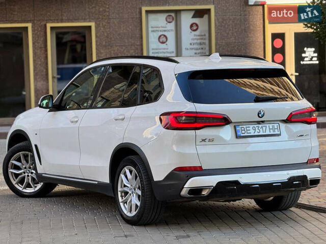 Білий БМВ Х5, об'ємом двигуна 3 л та пробігом 120 тис. км за 42900 $, фото 13 на Automoto.ua