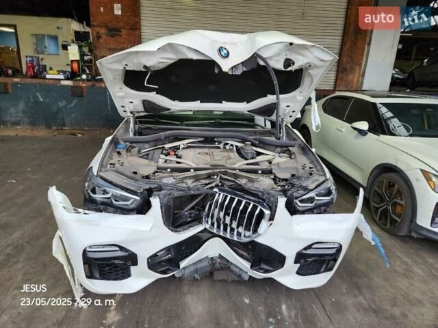 Белый БМВ Х5, объемом двигателя 3 л и пробегом 48 тыс. км за 32699 $, фото 9 на Automoto.ua