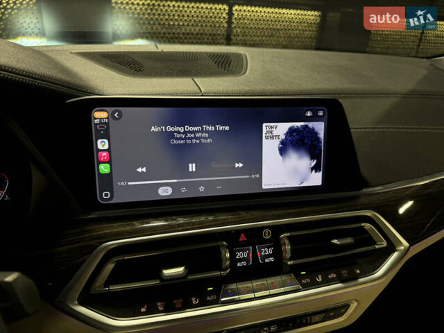 Белый БМВ Х5, объемом двигателя 3 л и пробегом 114 тыс. км за 49900 $, фото 18 на Automoto.ua