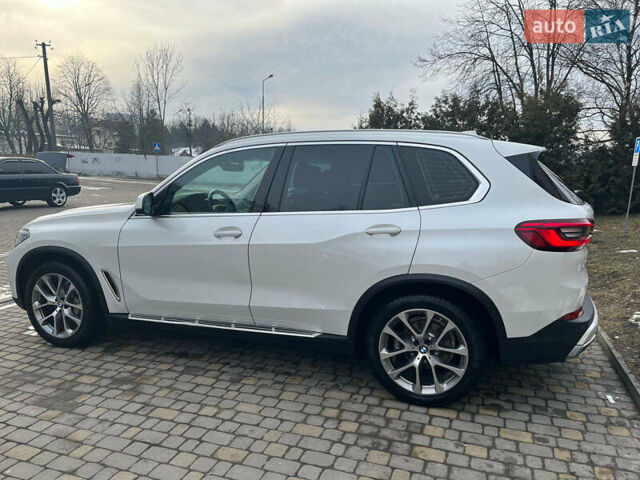Белый БМВ Х5, объемом двигателя 3 л и пробегом 60 тыс. км за 57000 $, фото 7 на Automoto.ua