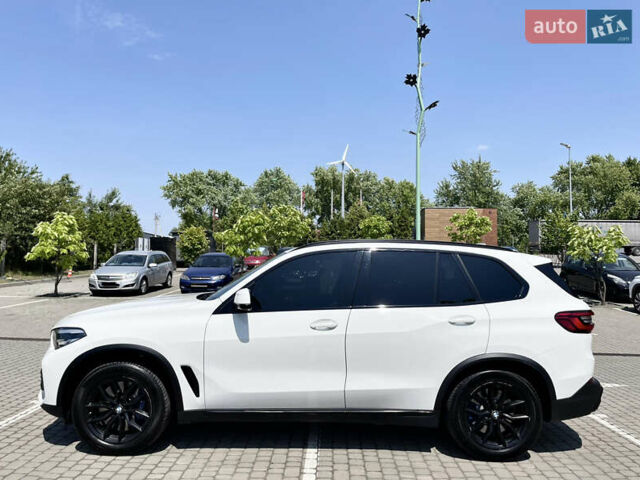 Білий БМВ Х5, об'ємом двигуна 3 л та пробігом 102 тис. км за 43700 $, фото 3 на Automoto.ua