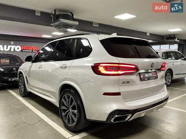 Білий БМВ Х5, об'ємом двигуна 2.99 л та пробігом 73 тис. км за 69700 $, фото 11 на Automoto.ua