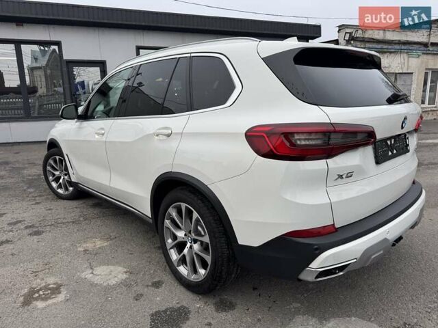 Белый БМВ Х5, объемом двигателя 3 л и пробегом 62 тыс. км за 50900 $, фото 74 на Automoto.ua