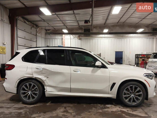 Белый БМВ Х5, объемом двигателя 3 л и пробегом 96 тыс. км за 46799 $, фото 3 на Automoto.ua