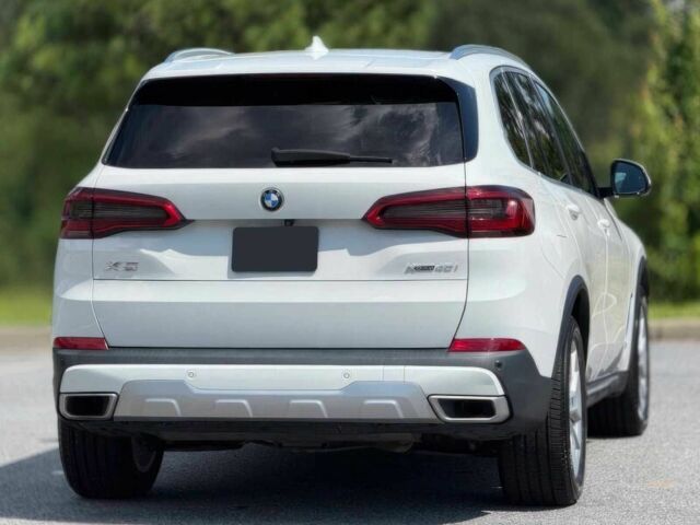 Білий БМВ Х5, об'ємом двигуна 0 л та пробігом 40 тис. км за 20000 $, фото 5 на Automoto.ua