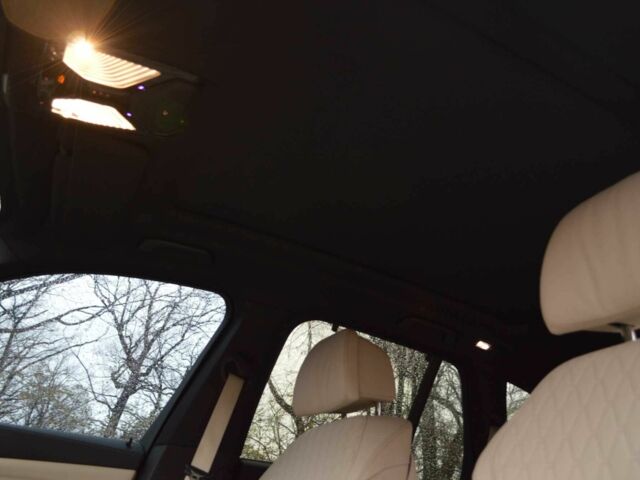 Белый БМВ Х5, объемом двигателя 3 л и пробегом 117 тыс. км за 56000 $, фото 16 на Automoto.ua