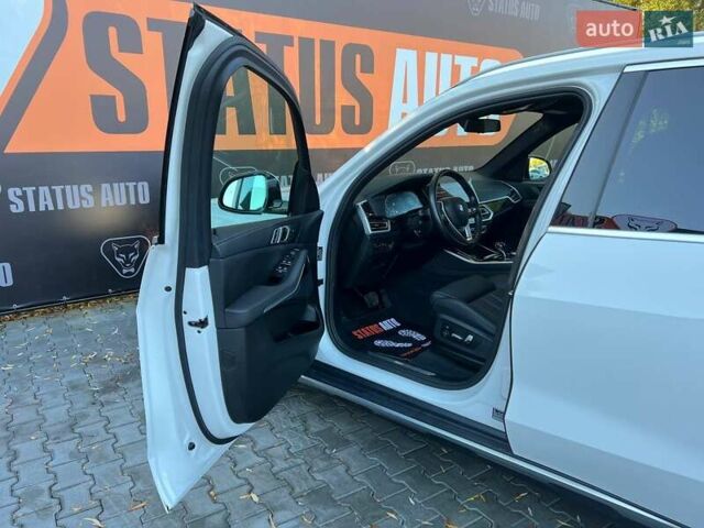 Белый БМВ Х5, объемом двигателя 3 л и пробегом 30 тыс. км за 55000 $, фото 11 на Automoto.ua