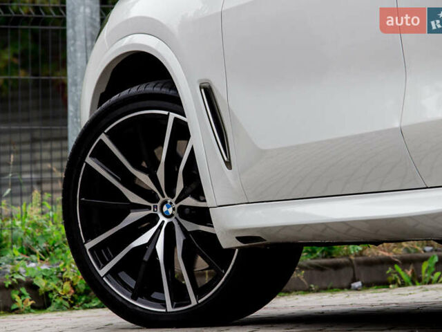 Белый БМВ Х5, объемом двигателя 4.39 л и пробегом 78 тыс. км за 68000 $, фото 38 на Automoto.ua