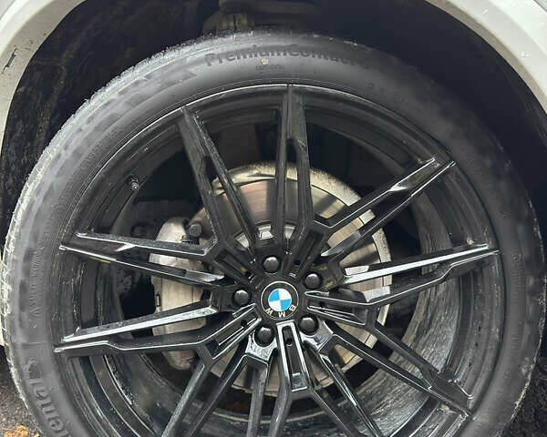 Белый БМВ Х5, объемом двигателя 3 л и пробегом 123 тыс. км за 55000 $, фото 10 на Automoto.ua