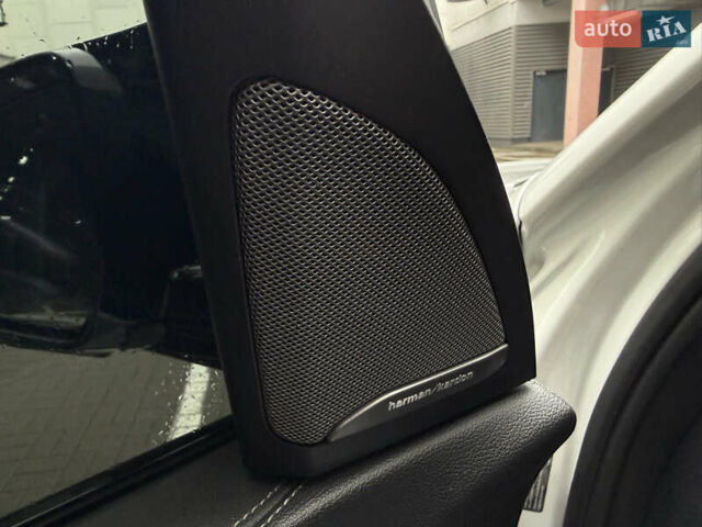 Белый БМВ Х5, объемом двигателя 3 л и пробегом 63 тыс. км за 45000 $, фото 22 на Automoto.ua