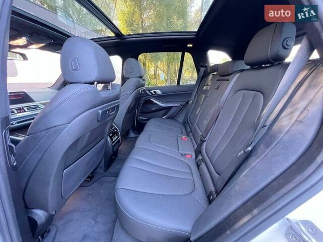Белый БМВ Х5, объемом двигателя 3 л и пробегом 30 тыс. км за 55000 $, фото 31 на Automoto.ua