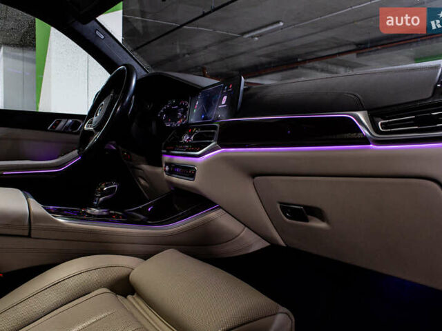 Белый БМВ Х5, объемом двигателя 4.4 л и пробегом 118 тыс. км за 57000 $, фото 20 на Automoto.ua