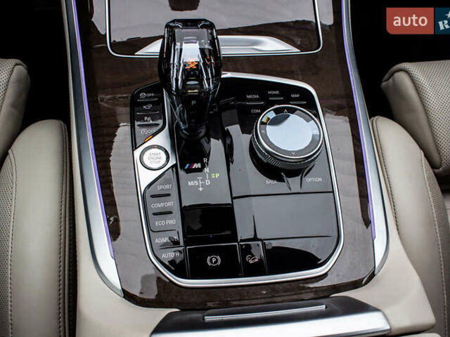 Белый БМВ Х5, объемом двигателя 4.4 л и пробегом 118 тыс. км за 57000 $, фото 72 на Automoto.ua