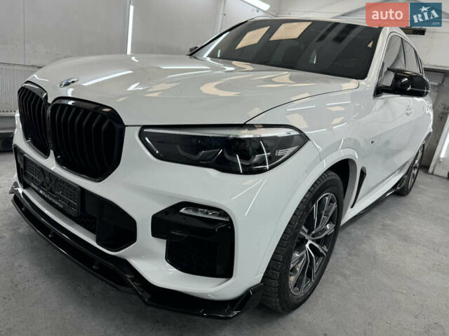 Белый БМВ Х5, объемом двигателя 3 л и пробегом 124 тыс. км за 49000 $, фото 31 на Automoto.ua
