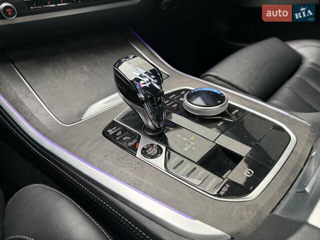 Белый БМВ Х5, объемом двигателя 3 л и пробегом 63 тыс. км за 45000 $, фото 20 на Automoto.ua