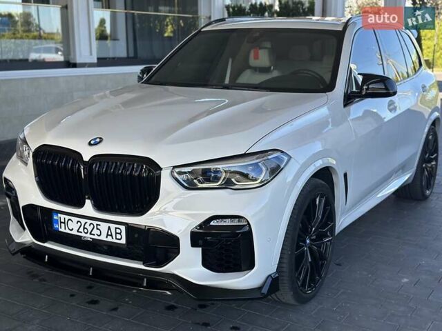 Белый БМВ Х5, объемом двигателя 3 л и пробегом 74 тыс. км за 52800 $, фото 11 на Automoto.ua