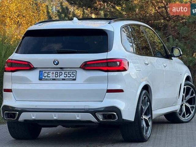 Белый БМВ Х5, объемом двигателя 3 л и пробегом 130 тыс. км за 58700 $, фото 36 на Automoto.ua