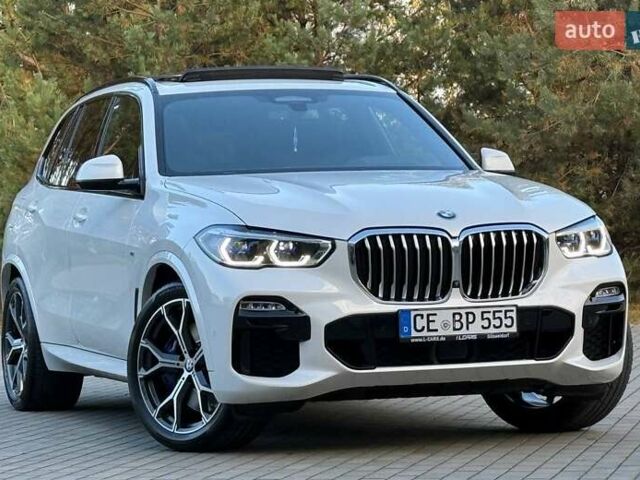 Белый БМВ Х5, объемом двигателя 3 л и пробегом 130 тыс. км за 58700 $, фото 25 на Automoto.ua