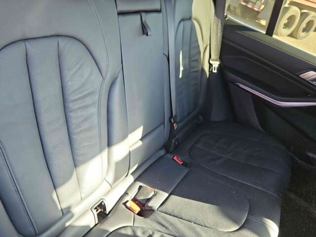 Белый БМВ Х5, объемом двигателя 3 л и пробегом 225 тыс. км за 43000 $, фото 16 на Automoto.ua