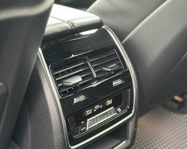 Белый БМВ Х5, объемом двигателя 3 л и пробегом 20 тыс. км за 68500 $, фото 37 на Automoto.ua