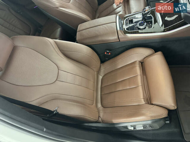 Белый БМВ Х5, объемом двигателя 3 л и пробегом 124 тыс. км за 49000 $, фото 39 на Automoto.ua