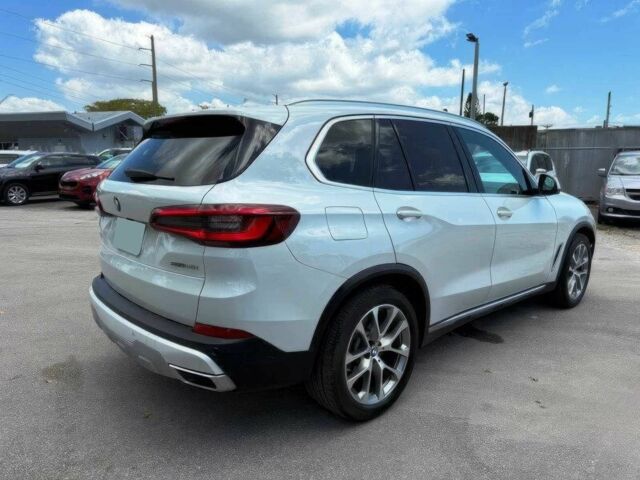 БМВ Х5 2020 в Тернополе на Automoto.ua Белый БМВ Х5, объемом двигателя 3 л и пробегом 33 тыс. км за 8500 $, фото 5 на Automoto.ua