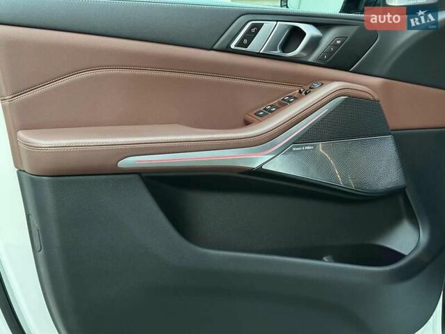 Белый БМВ Х5, объемом двигателя 3 л и пробегом 80 тыс. км за 55980 $, фото 8 на Automoto.ua