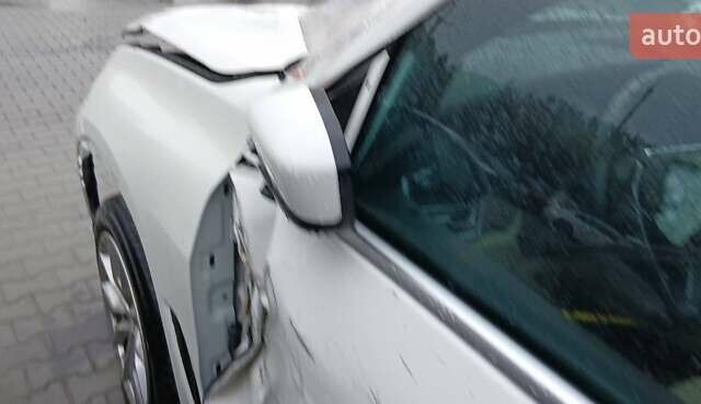 Білий БМВ Х5, об'ємом двигуна 3 л та пробігом 120 тис. км за 29500 $, фото 15 на Automoto.ua