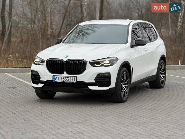 Білий БМВ Х5, об'ємом двигуна 2 л та пробігом 57 тис. км за 61000 $, фото 2 на Automoto.ua