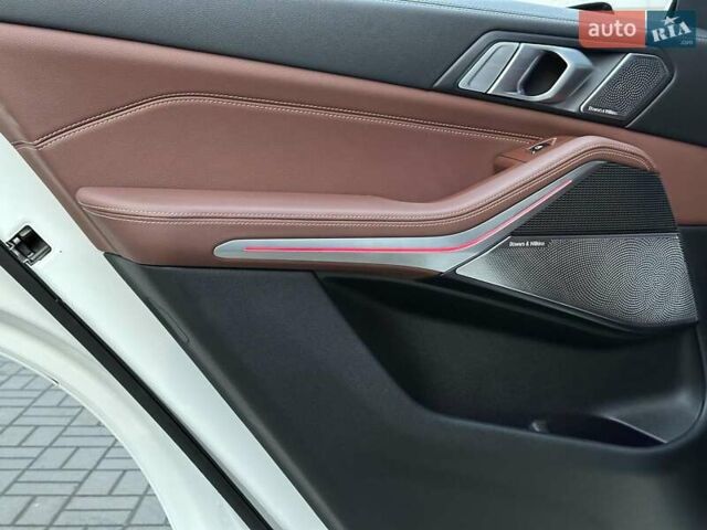 Белый БМВ Х5, объемом двигателя 3 л и пробегом 80 тыс. км за 55980 $, фото 17 на Automoto.ua